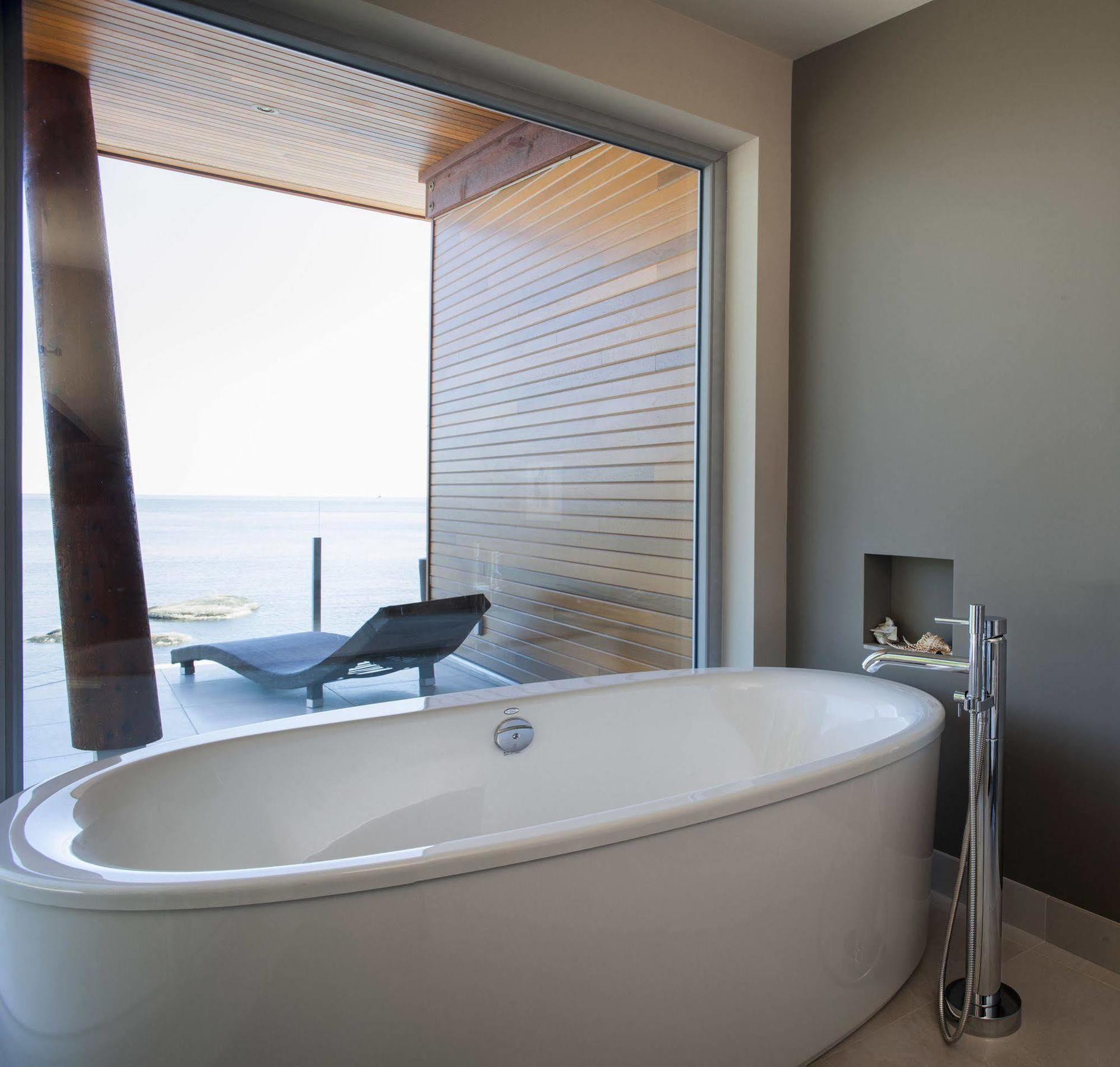 Pointhouse Suites On Sargeant Bay Halfmoon Bay Εξωτερικό φωτογραφία