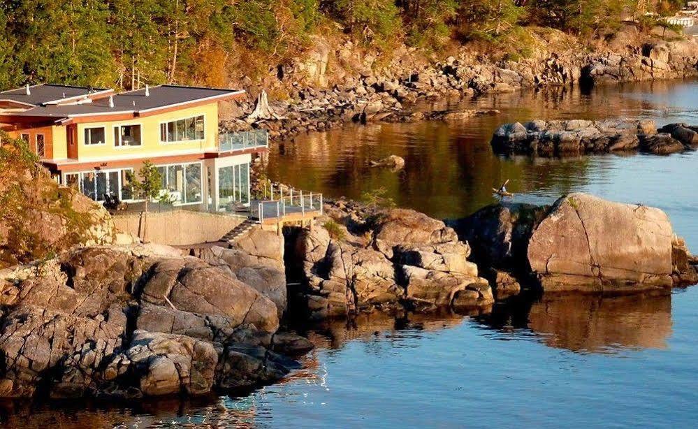 Pointhouse Suites On Sargeant Bay Halfmoon Bay Εξωτερικό φωτογραφία